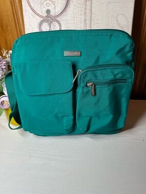 Baggallini Teal Organizer Crossbody Bag